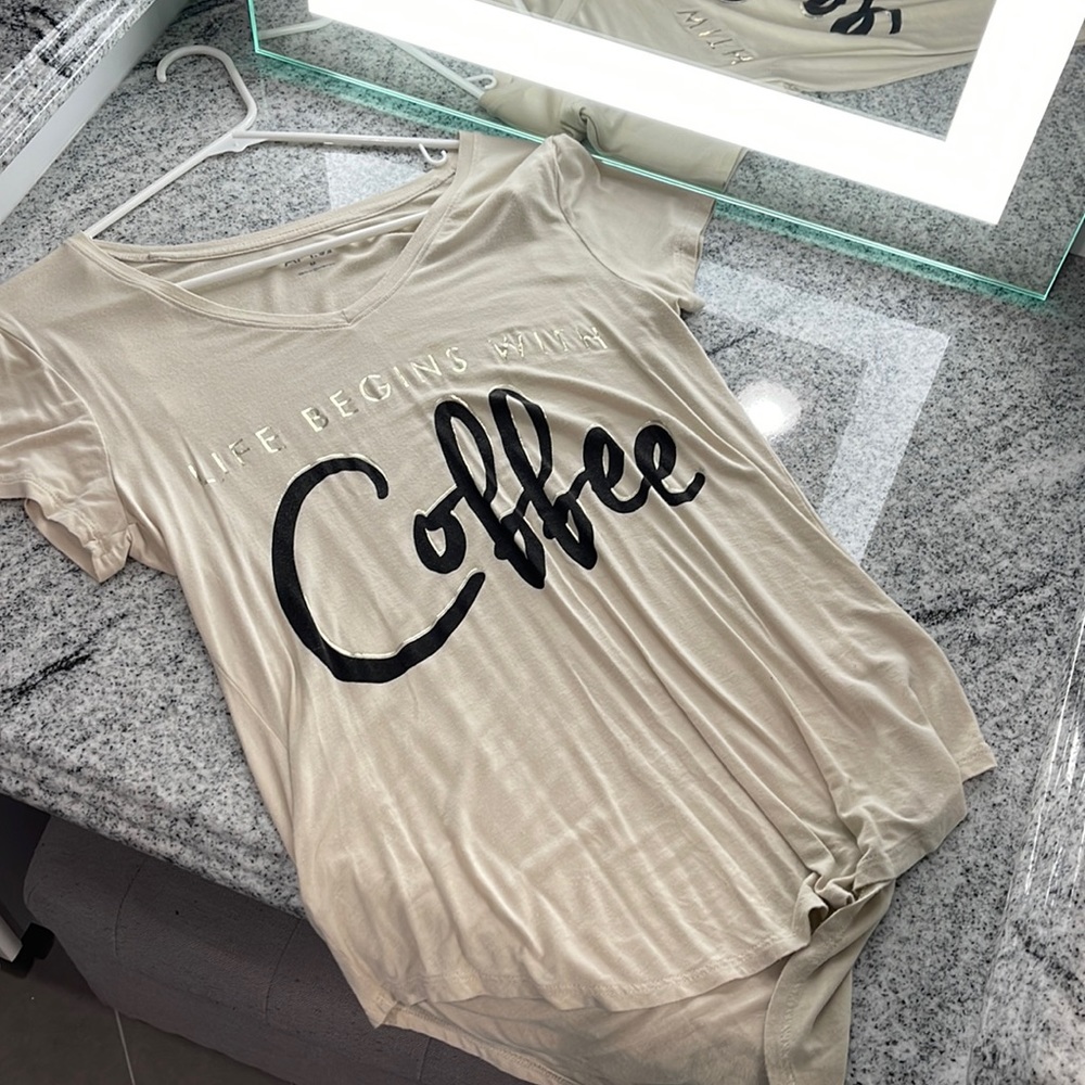 Apt 9 t shirt